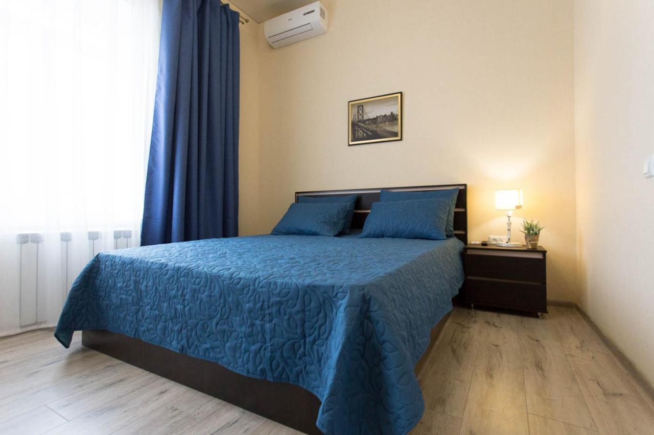 Modern Apartments In The Centre - Kuznechna Str. 26/4 คาร์คิฟ ภายนอก รูปภาพ