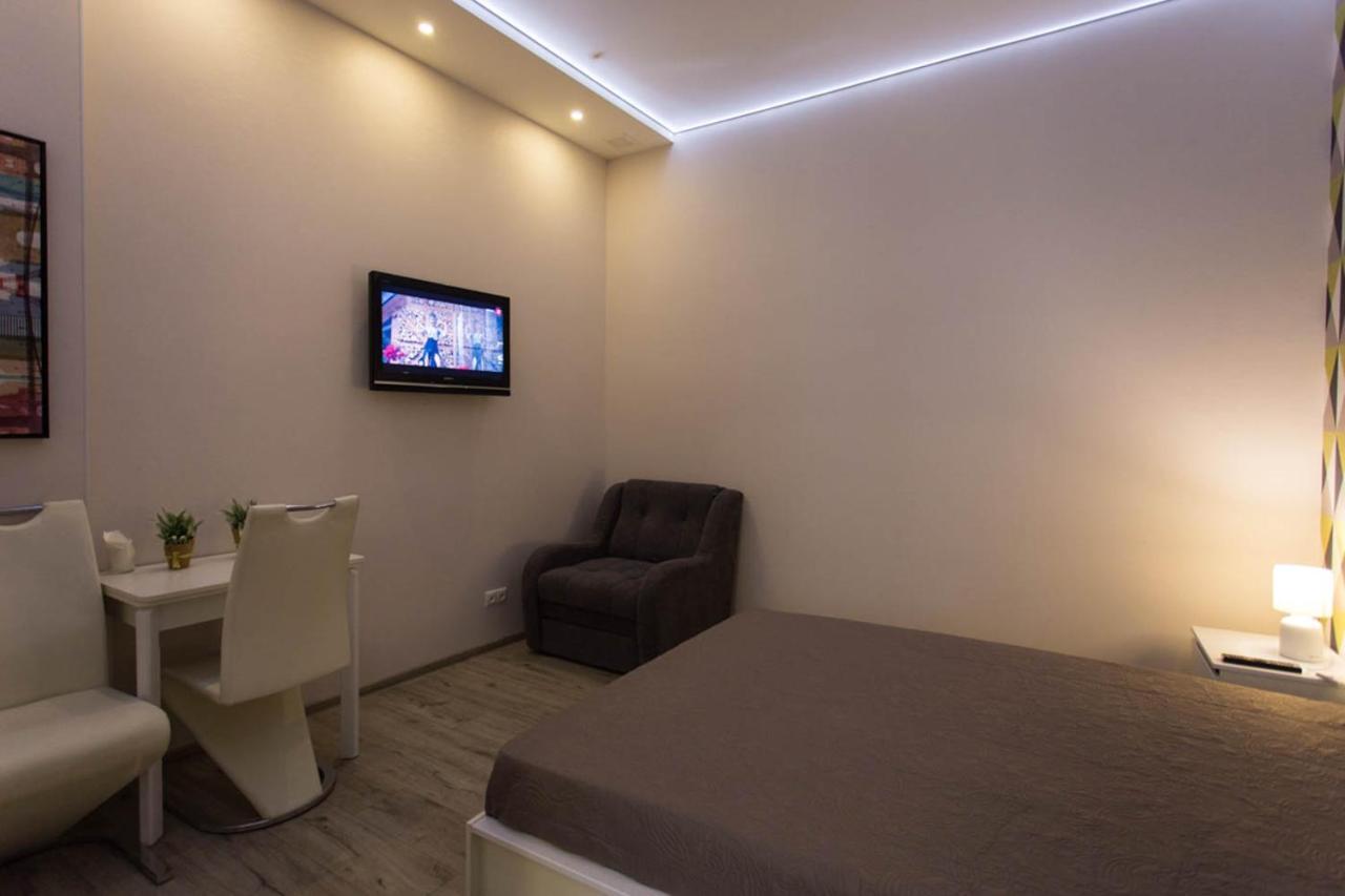Modern Apartments In The Centre - Kuznechna Str. 26/4 คาร์คิฟ ภายนอก รูปภาพ
