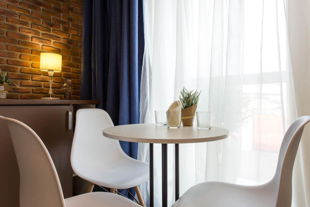 Modern Apartments In The Centre - Kuznechna Str. 26/4 คาร์คิฟ ภายนอก รูปภาพ